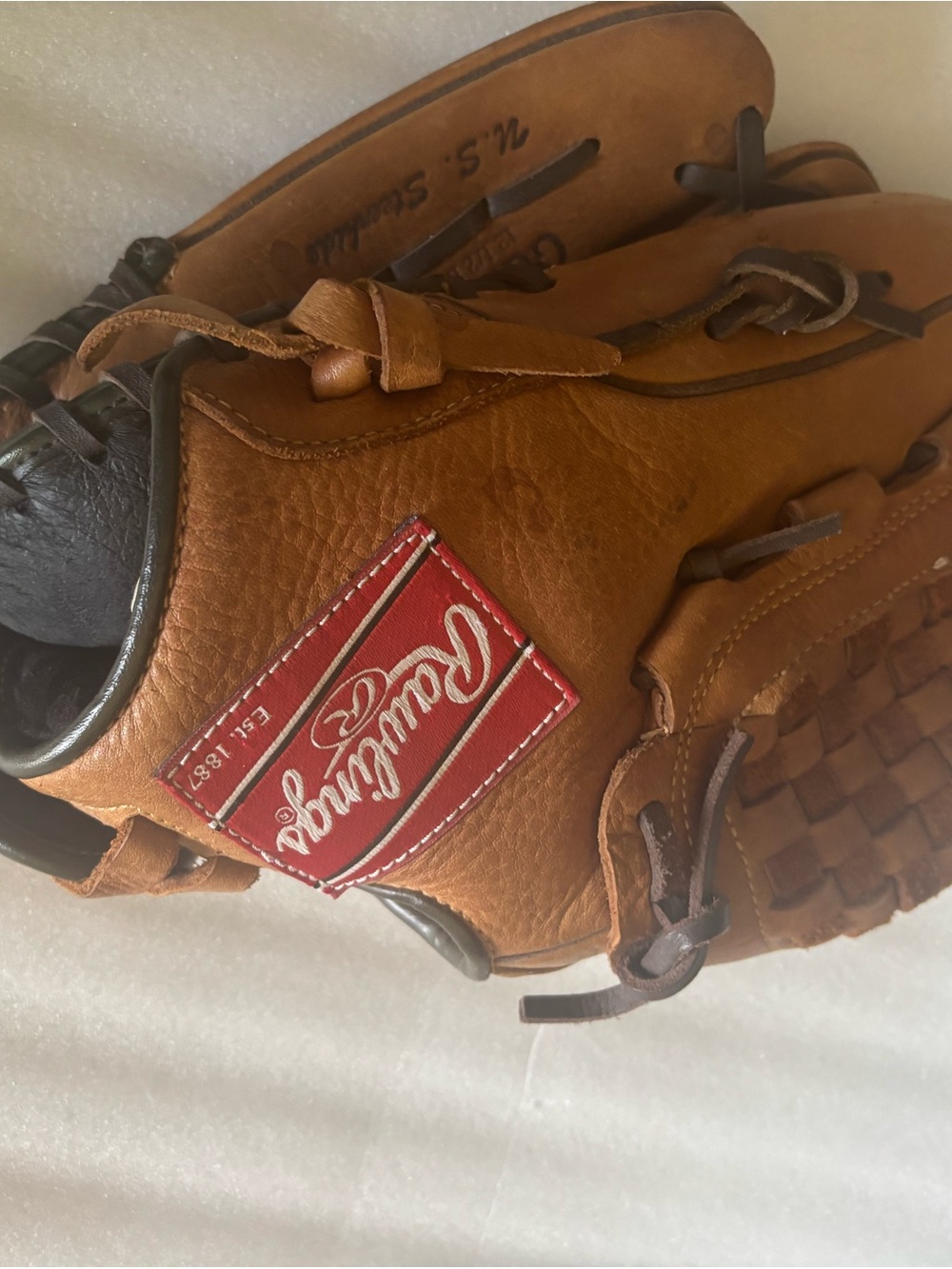Rawlings The Gold Glove Co. GGB1250 Baseball Glove, US STEERE HIDE, 12.5" LHT